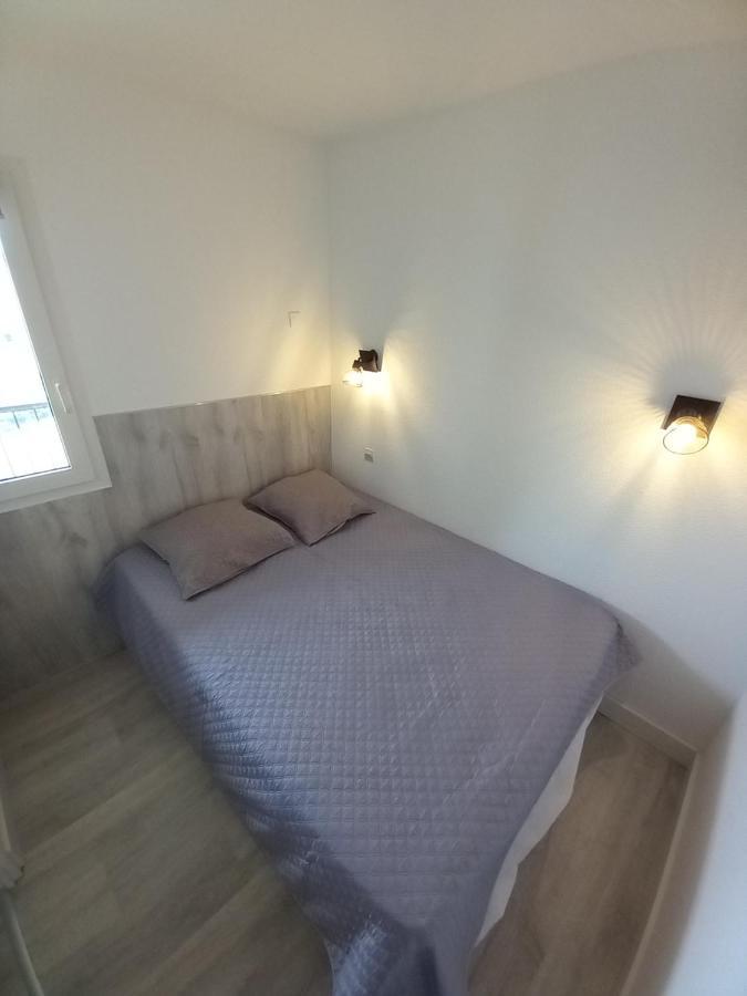 Le Sopraland 419, T2 Climatise, Piscine, Parking Apartment